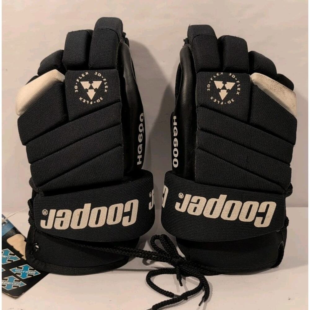 Cooper HG600 Hockey Gloves - Size 14 Inch - Black/White - VINTAGE